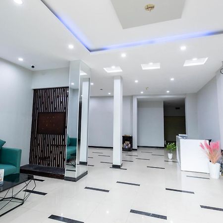 Cosmos Hotel Nha Trang By Ht Екстериор снимка