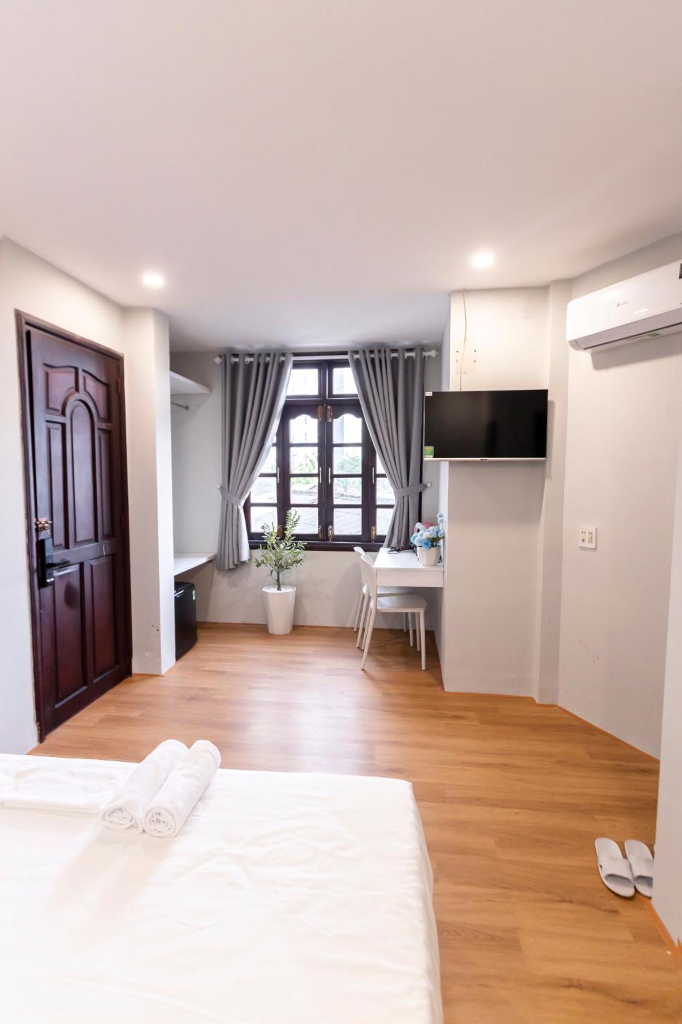 Cosmos Hotel Nha Trang By Ht Екстериор снимка